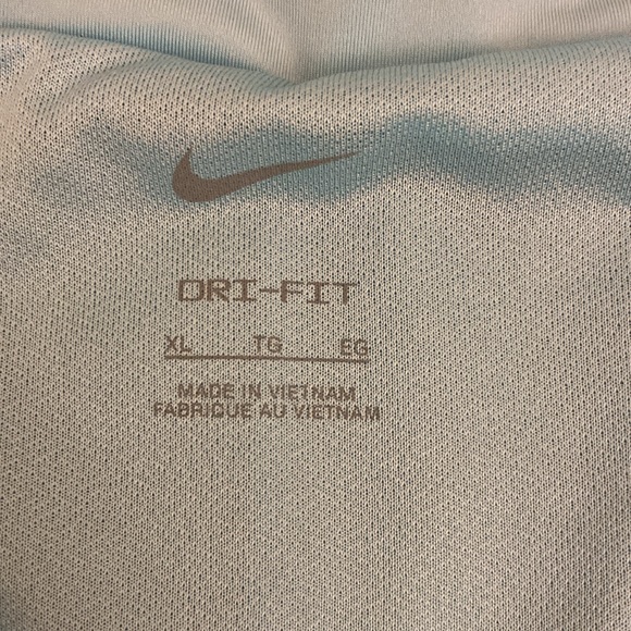 Nike Dri Fit shorts - Picture 3 of 6